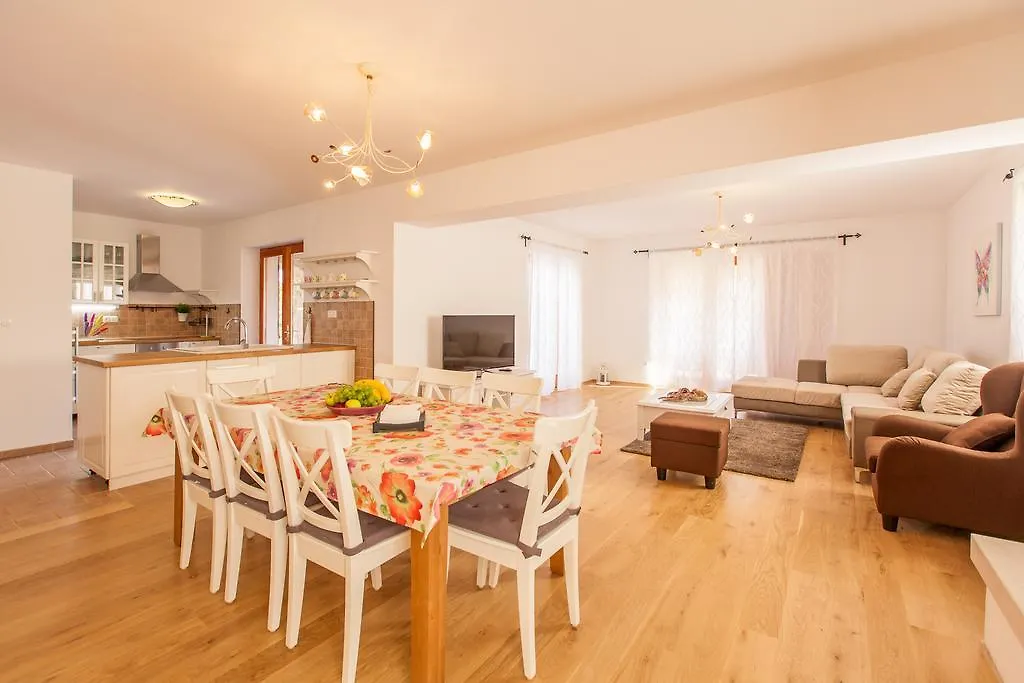 Villa Mare Vrh